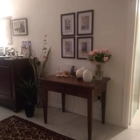 Casa Girasole 住宿加早餐酒店 摩德纳